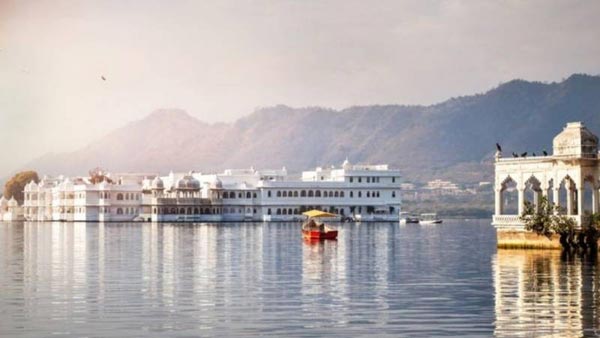 Golden Triangle Tour with Pushkar & Udaipur