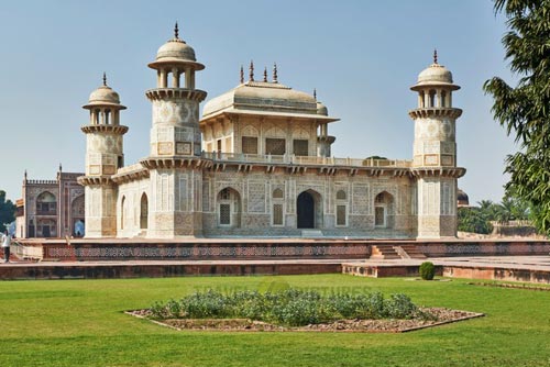 Same Day Tajmahal Agrafort & Baby Taj Tour from Delhi By Car