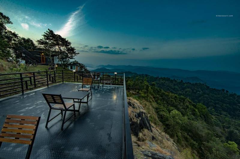 Munnar Tour 1 Night / 2 Days