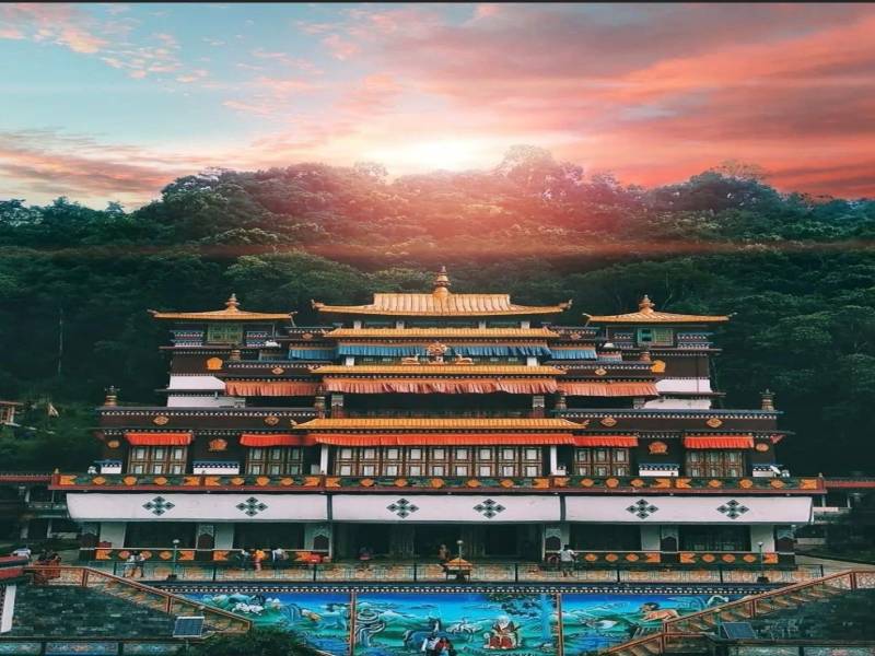 5 Days Darjeeling Gangtok Tour Package