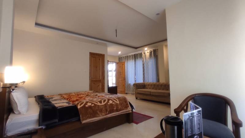 Kalka -Shimla-Manali- kalka