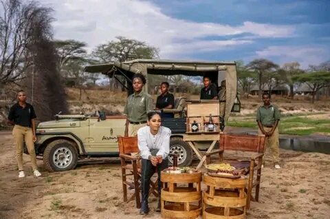 Ngorongoro Crater - Tarangire and Serengeti National Parks Tour