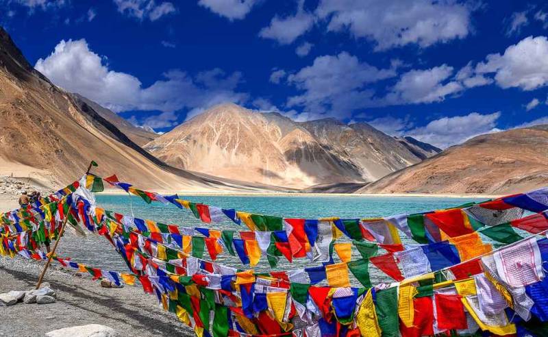 9D Complete Ladakh Tour - Nubra - Turtuk - Pangong - Hanle - Tso Moriri Lake