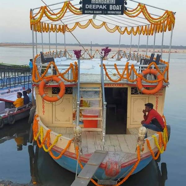 Musical Bazra Cruise Group.Tour in Varanasi