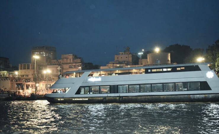 Evening Gnaga Aarti By Alaknanda Cruise