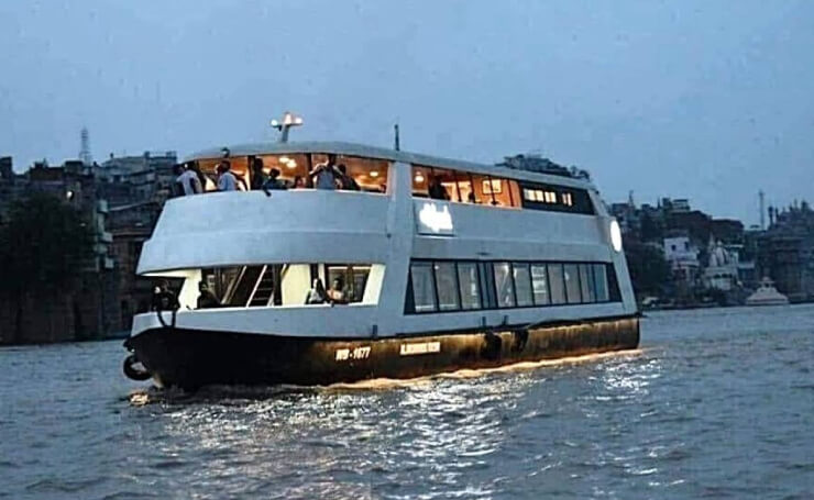 Evening Gnaga Aarti By Alaknanda Cruise