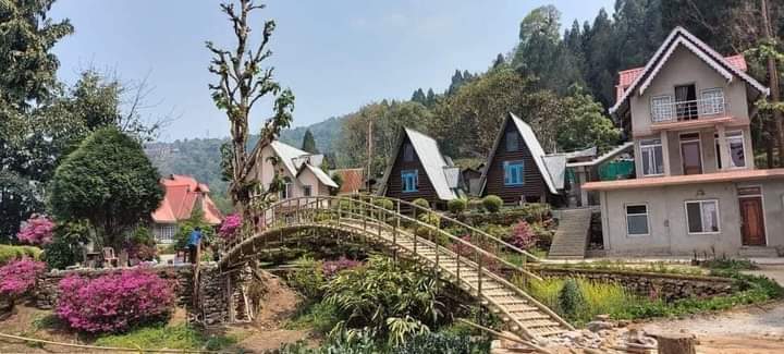 3 Night 4 Days Lava, Lolegaon , Rishop Tour Package