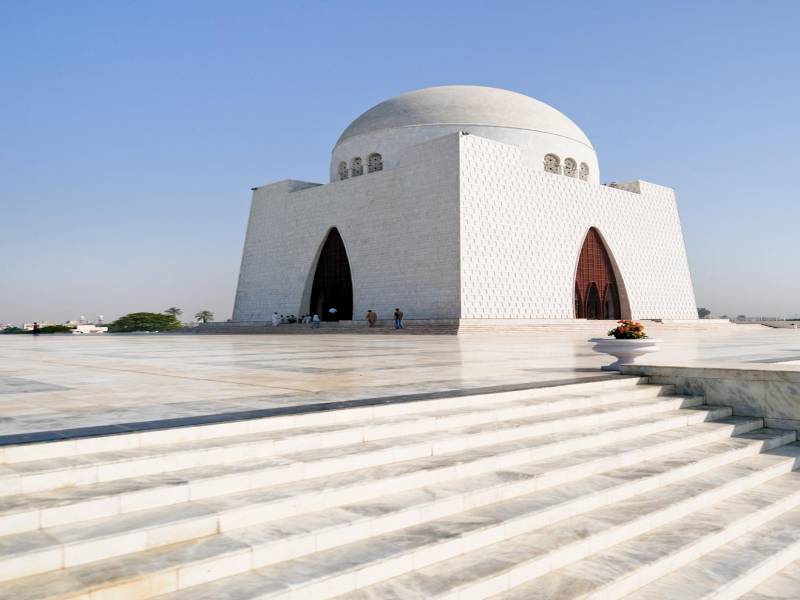 4 Days Karachi City Tour