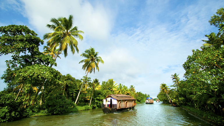 3 Days Kumarakom Alleppey Honeymoon Tour Package