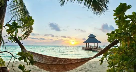3 Nights 4 Days Maldives Package