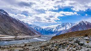 Le Ladakh Tour Package