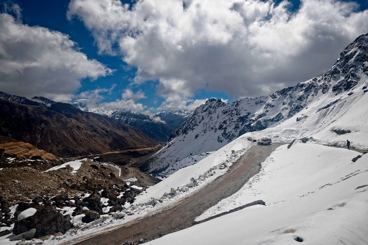 5 Night 6 Days Lachen - Lachung - Nathulapass Tour