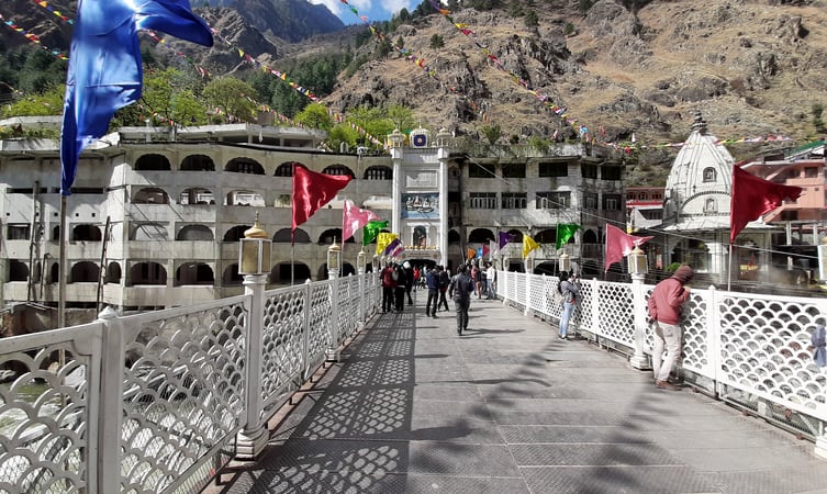 Memorable Manali By Volvo