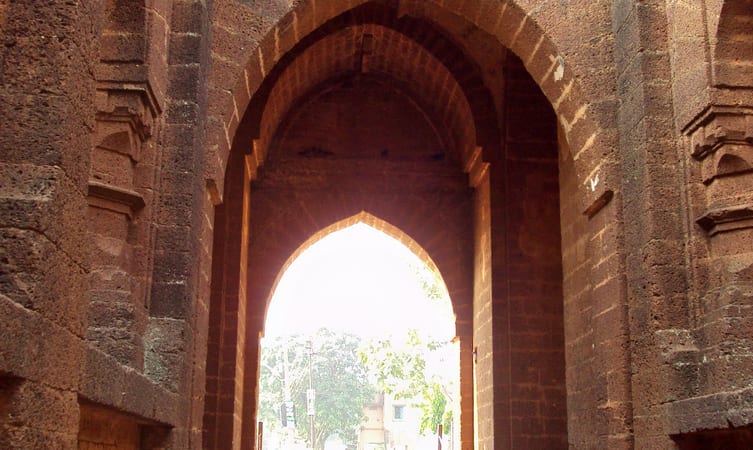 Dalhousie 02N-03D By Private Car