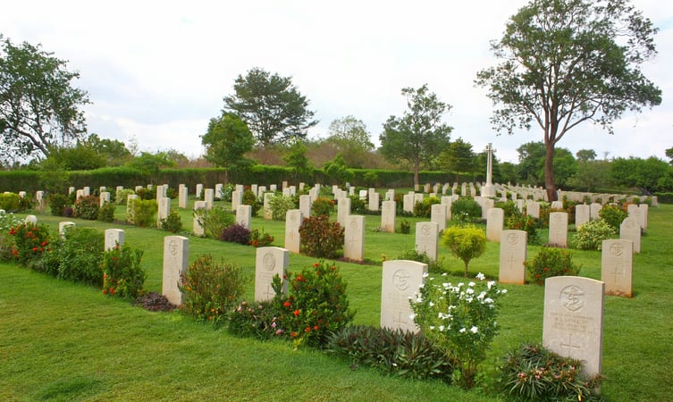 3 Ights / 4 Days – 2n Kandy - 1n Colombo Tour