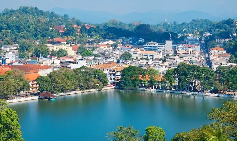4 nights / 5 Days –2N Kandy – 1N Bentota - 1N Colombo Tour