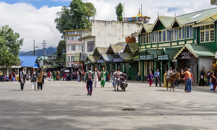 Explore Darjeeling with Kalimpong - North East