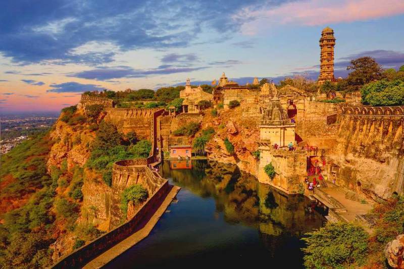 8N Jaipur - Ranthambore - Chittorgarh - Udaipur - Jodhpur - Jaisalmer Tour