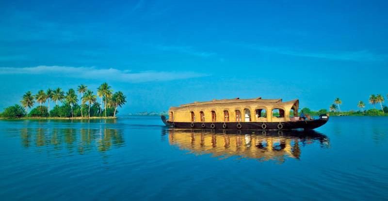 Houseboat Experience In Kochi