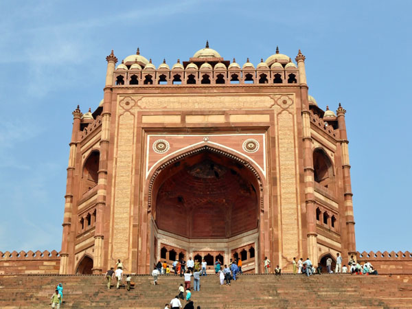 2 Night 2 Days Trip New Delhi to Mathura Vrindavan Agra Fathe Pur Sikri