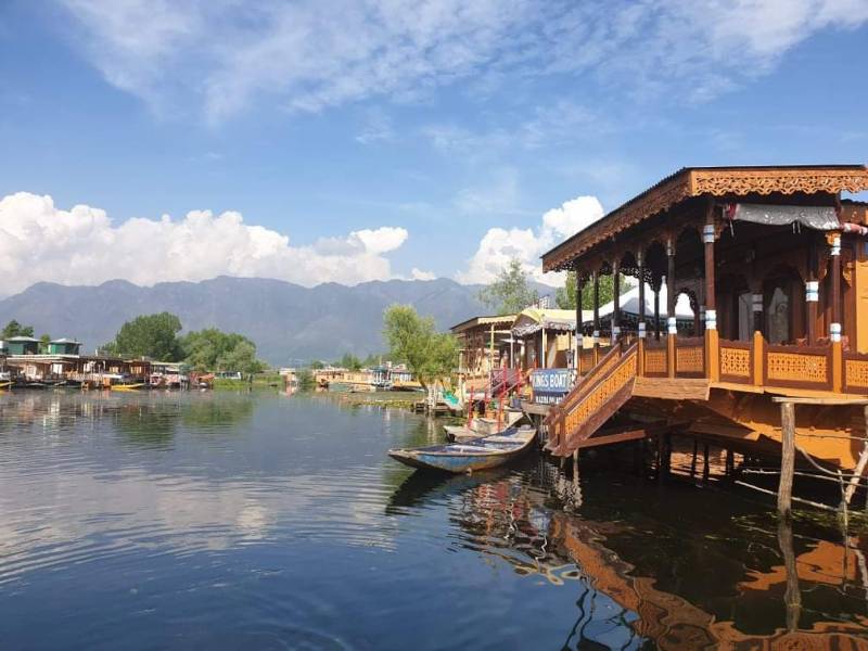 Kashmir 5Nights 6 Days Travel Package