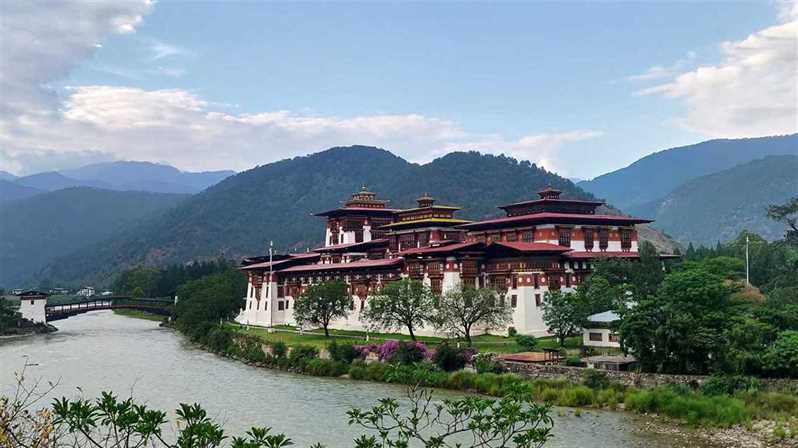 Beauty Of Bhutan Trip 7 Nights - 8 Days Image