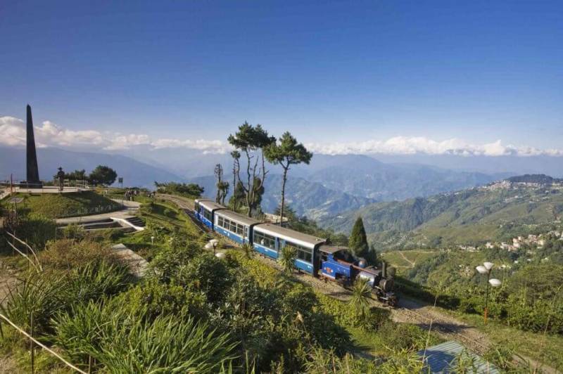Darjeeling & Sikkim Tour 5 Nights / 6 Days