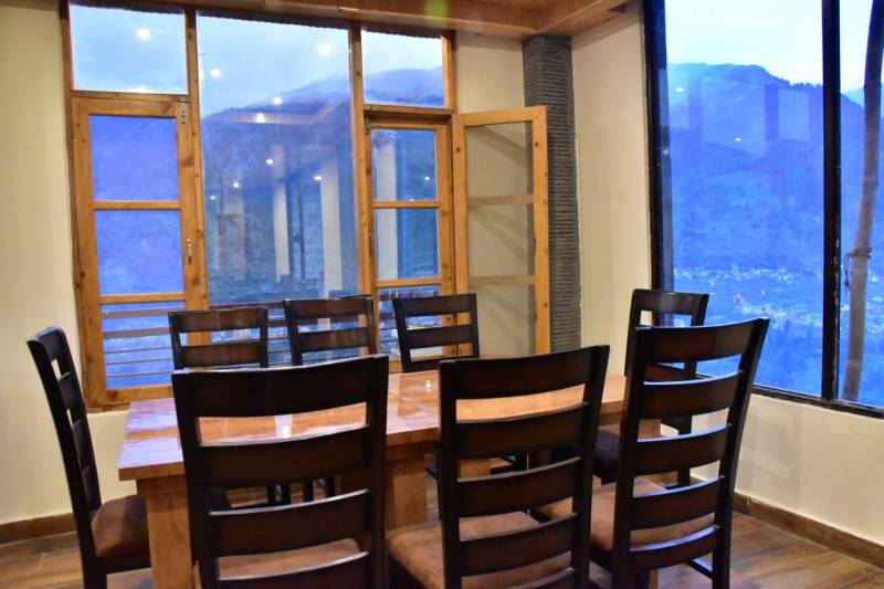 5 Nights 6 Days Tour Package to Shimla Manali and Leh