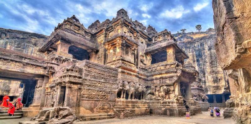 1 Day - Ellora Caves and Sightseen