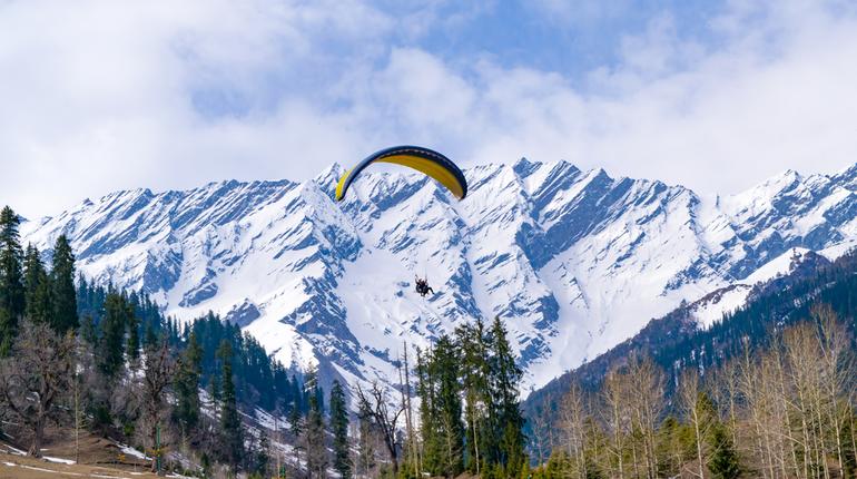 Weekend At Manali By Volvo Tour