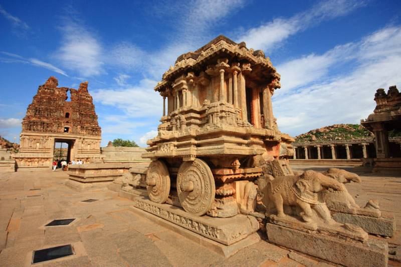 4 Night - 5 Days Hampi – Badami Tour Image