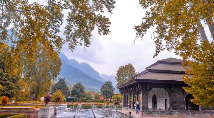 4 Nights & 5 Days Jannat E Kashmir