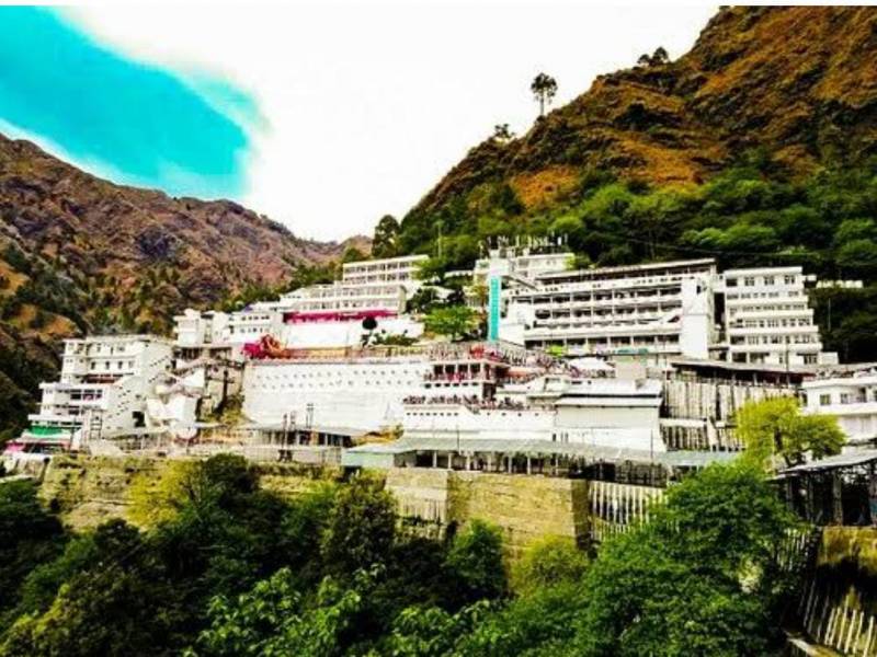 Vaishno Devi , Amritsar , Kashmir 9n/10d Tour Package