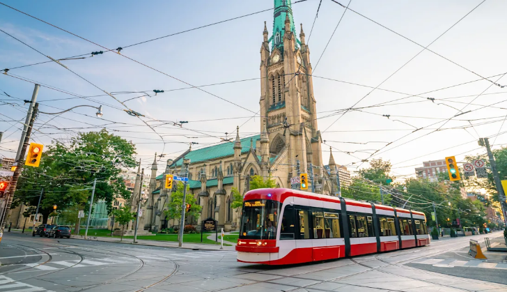 Luxurious Package Toronto Canada