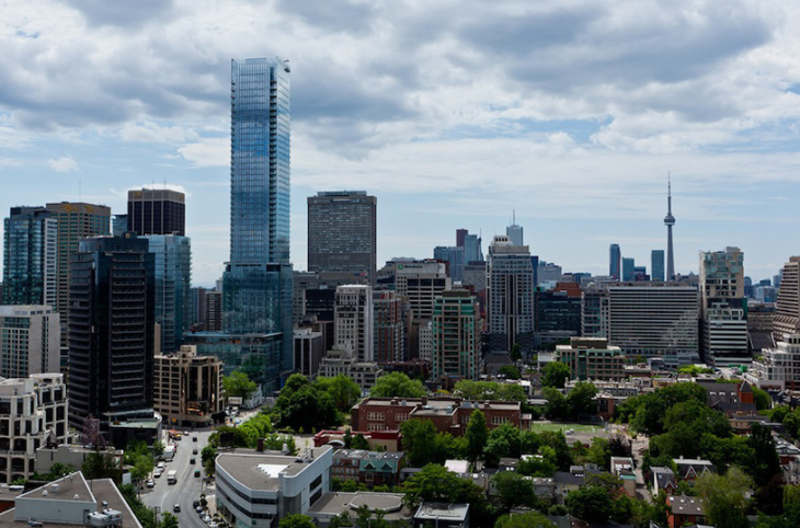 One-Way Flight Tickets India Delhi To Canada Toronto Tour