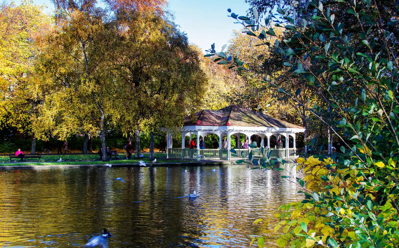 Luxurious Package Dublin Ireland