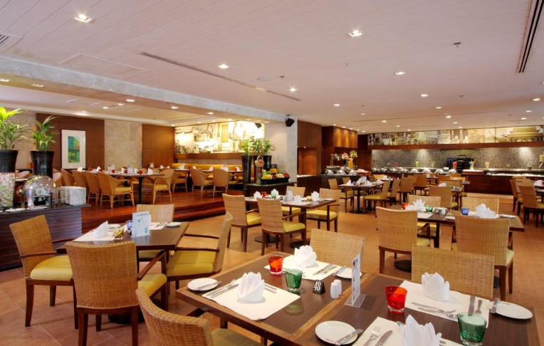 Luxurious Package Phuket Thailand