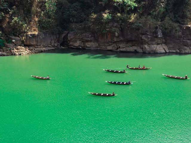 6 Days and 5 Nights Shillong - Dawki - Cherrapunjee Tour
