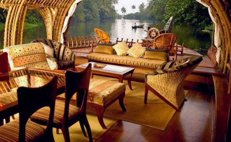 Alleppey Overnight Stay At House Boat With Sightseeing