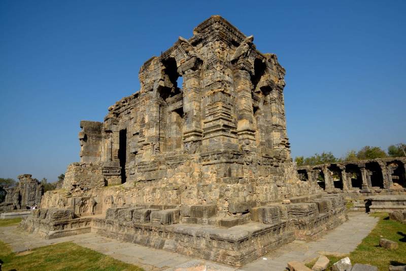 3 Nights 4 Days srinagar tour