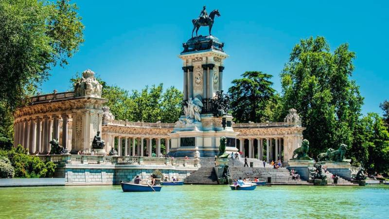 The Monumental Beauties of Spain And Portugal