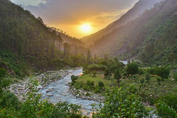 3 Night 4 Days Tirthan Valley Package - Volvo