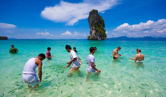 4 Nights 5 Days Pattaya Bangkok Group Tour