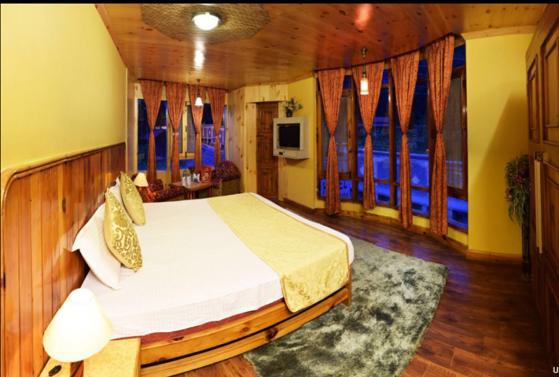 Manali Honeymoon Special 3N4D EX- Delhi / Chandigarh