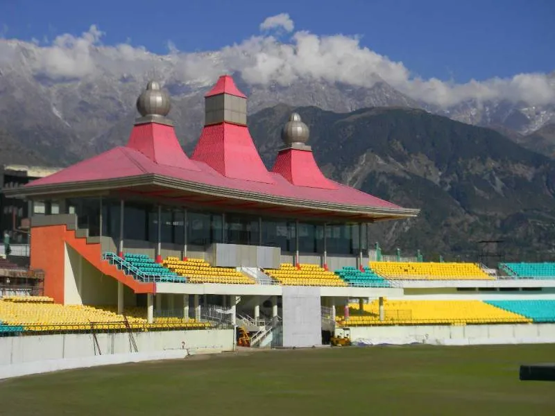 Dhuladhar Himalayan Range (Dharmshala - McLeod Ganj- Palampur & Bir Billing) (5N/6D)