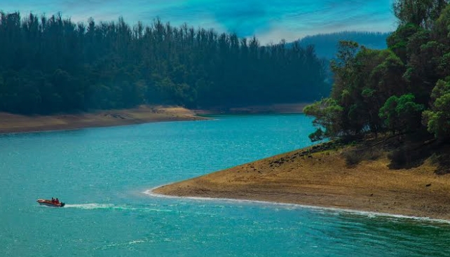 1 Night 2 days Ooty sightseeing package