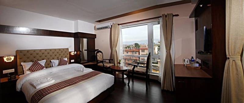 4 Nights 5 Days Nepal Tour Package including Pokhara