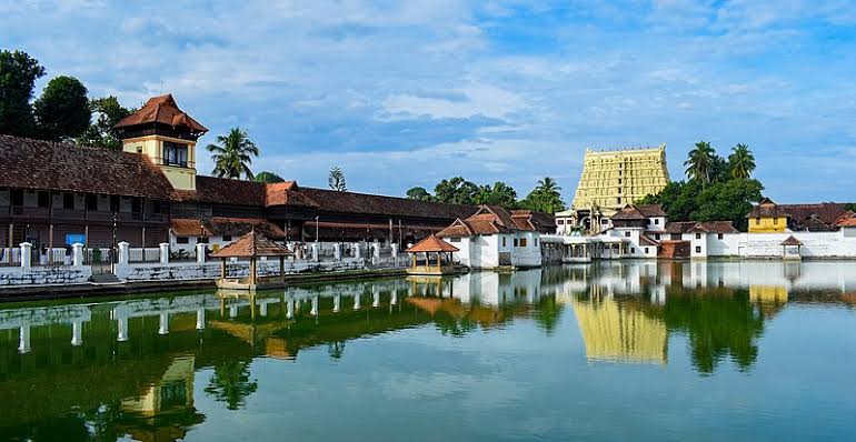 4 Nights 5 Days Kerala Tour