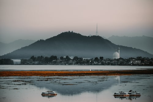 5 Nights 6 Days  Kashmir Heaven On Earth