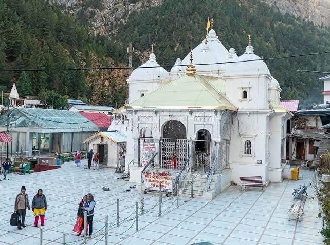 8 Night 9 Days Char Dham Yatra  Yamunotri - Gangotri - Kedarnath - Badrinath